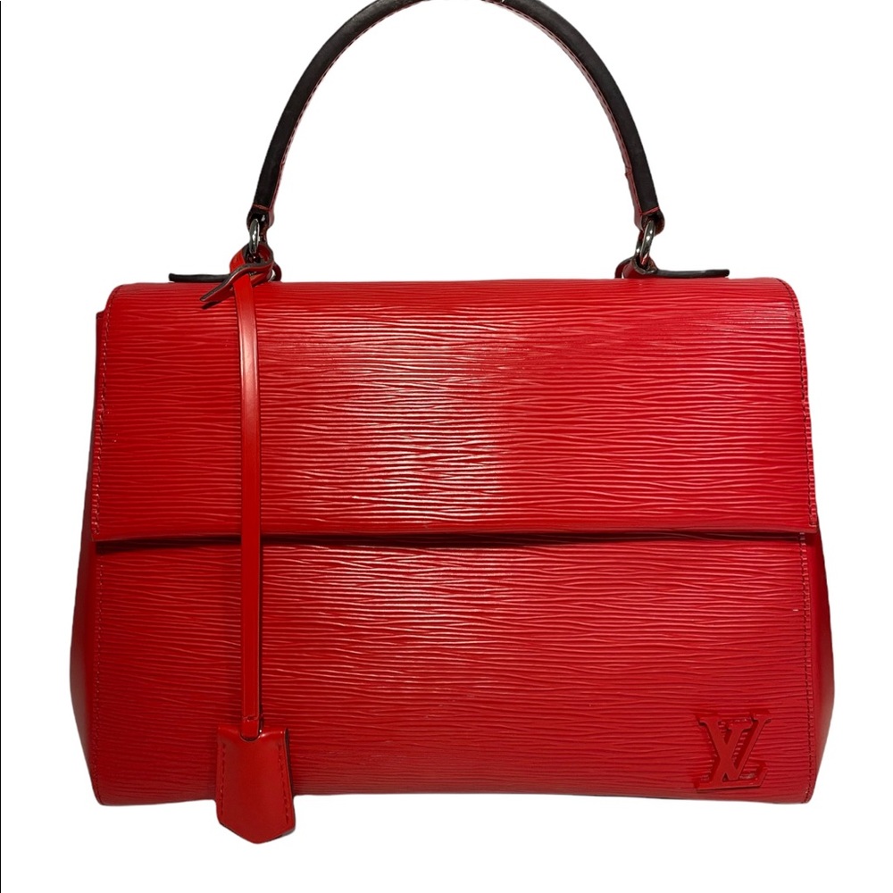Louis Vuitton Cluny EPI MM bag